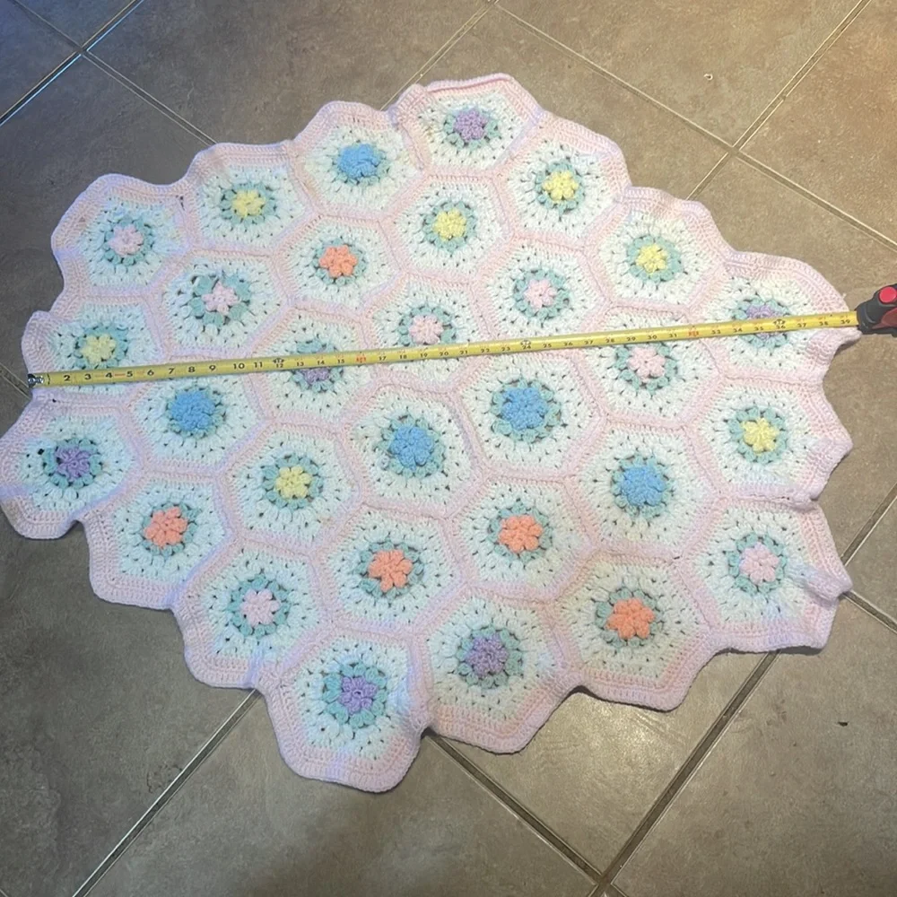 90s handmade crocheted  baby blanket with flower accents